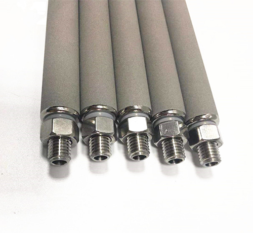 Titanium powder sintered porous filter