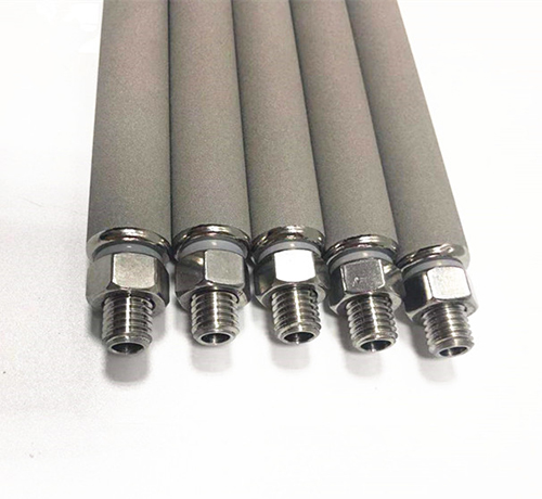 Titanium powder sintered porous filter