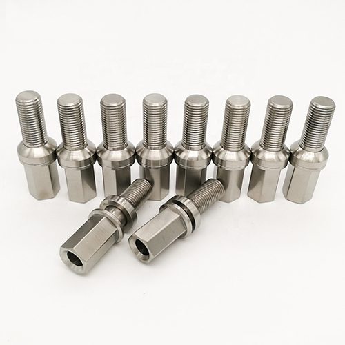 Gr5 Titanium Wheel Lug Bolts for Refitted Cars